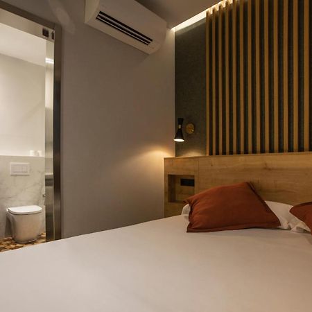 Fontanella By Bcn Urban Rooms Барселона Екстериор снимка