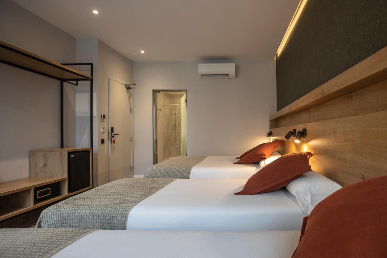 Fontanella By Bcn Urban Rooms Барселона Екстериор снимка